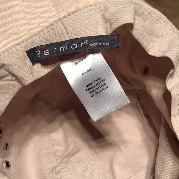 Betmar Lightweight Bucket Hat - Picture 10 of 16